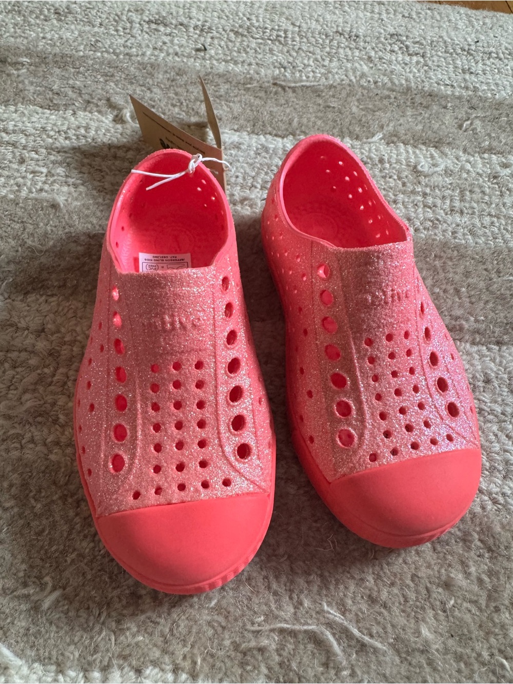 Native Shoes - Picture 4 of 5